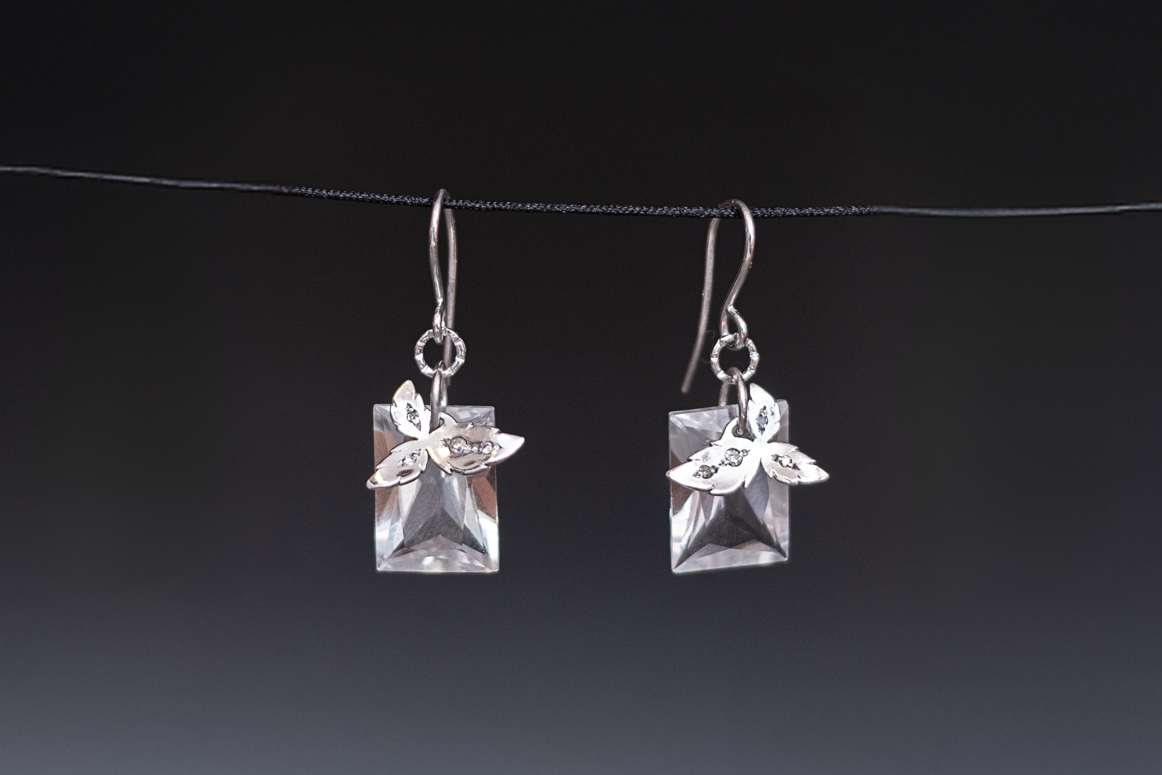 Brinco Cristal Folhas